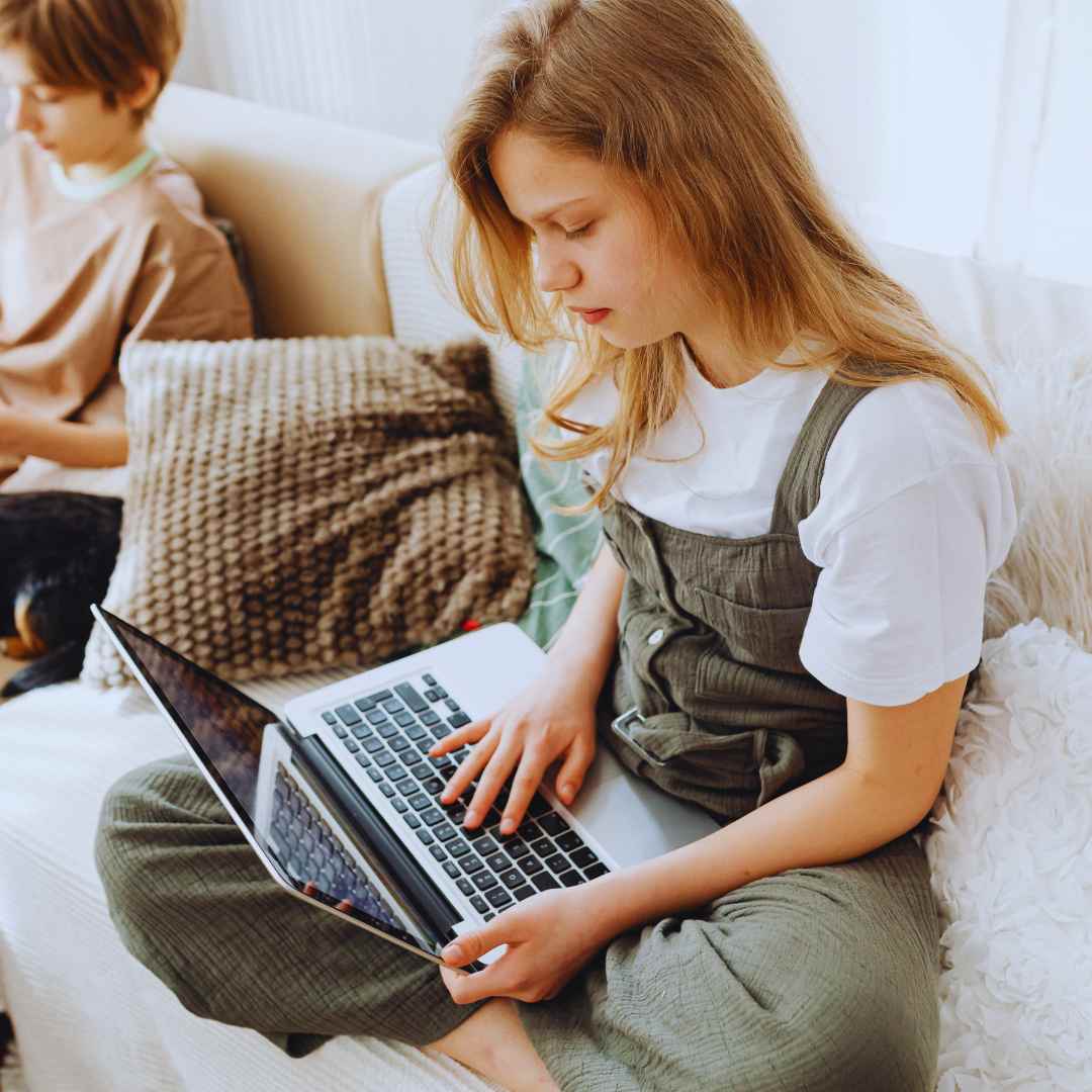 אינטרנט סיבים אופטיים עם סינון נטפרי – אינטרנט מהיר ומוגן לכל המשפחה